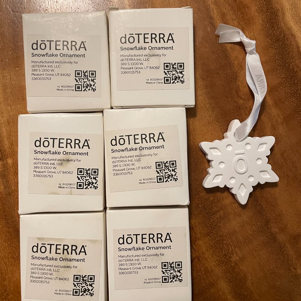 doTERRA Snowflake Ornament Lot of 7 Holiday Diffuse Using Your Essential Oils